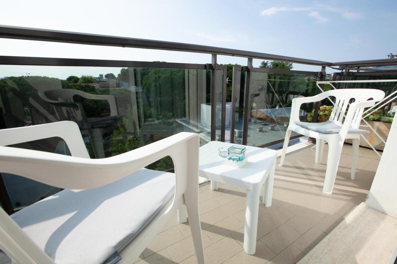 Hotel Maestri Riccione Exterior photo