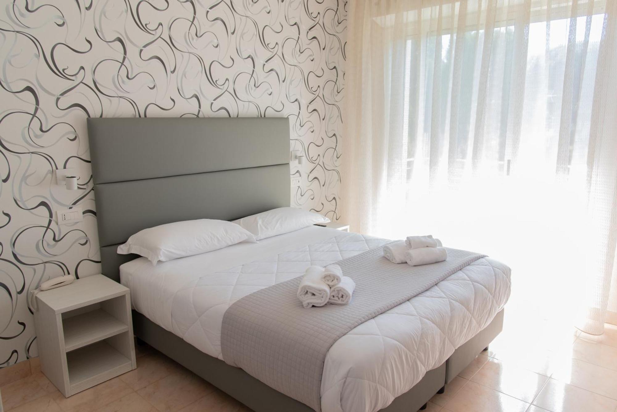 Hotel Maestri Riccione Exterior photo