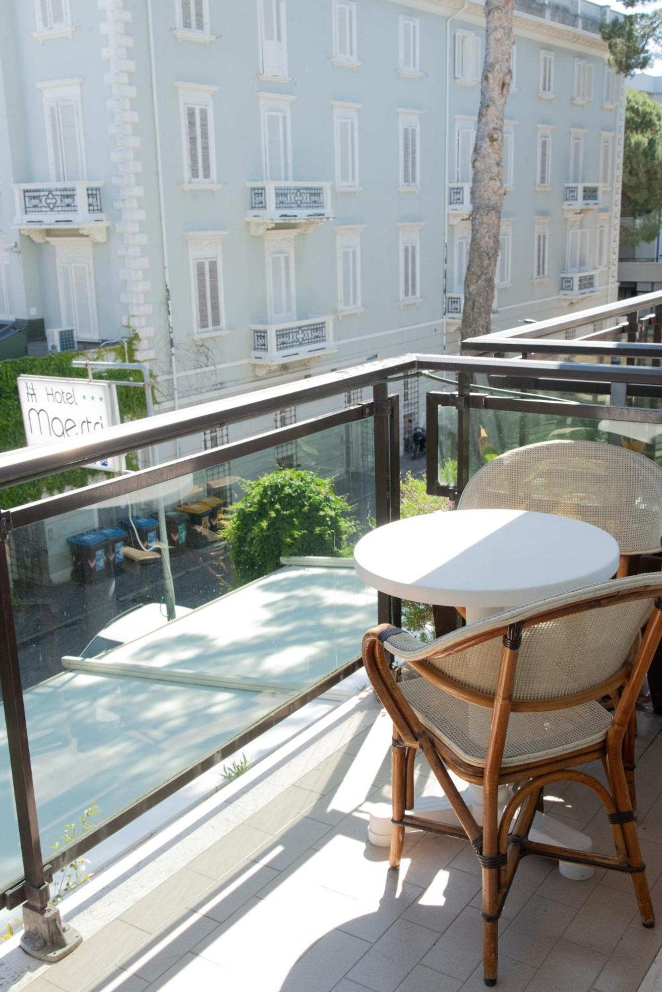 Hotel Maestri Riccione Exterior photo